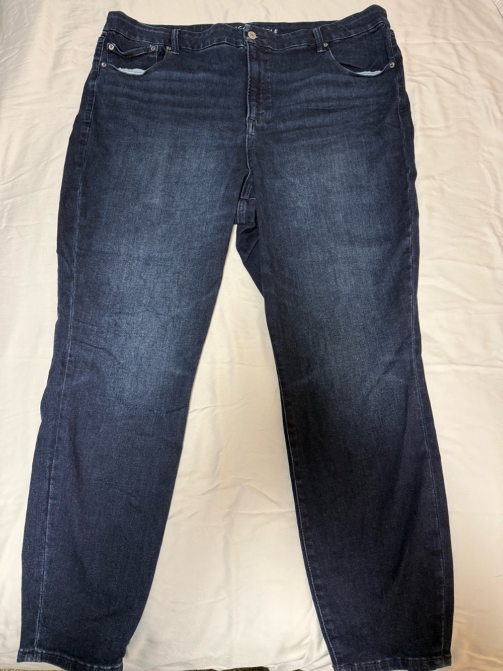 American Eagle Outfitters Dark Blue Relaxed Jeans